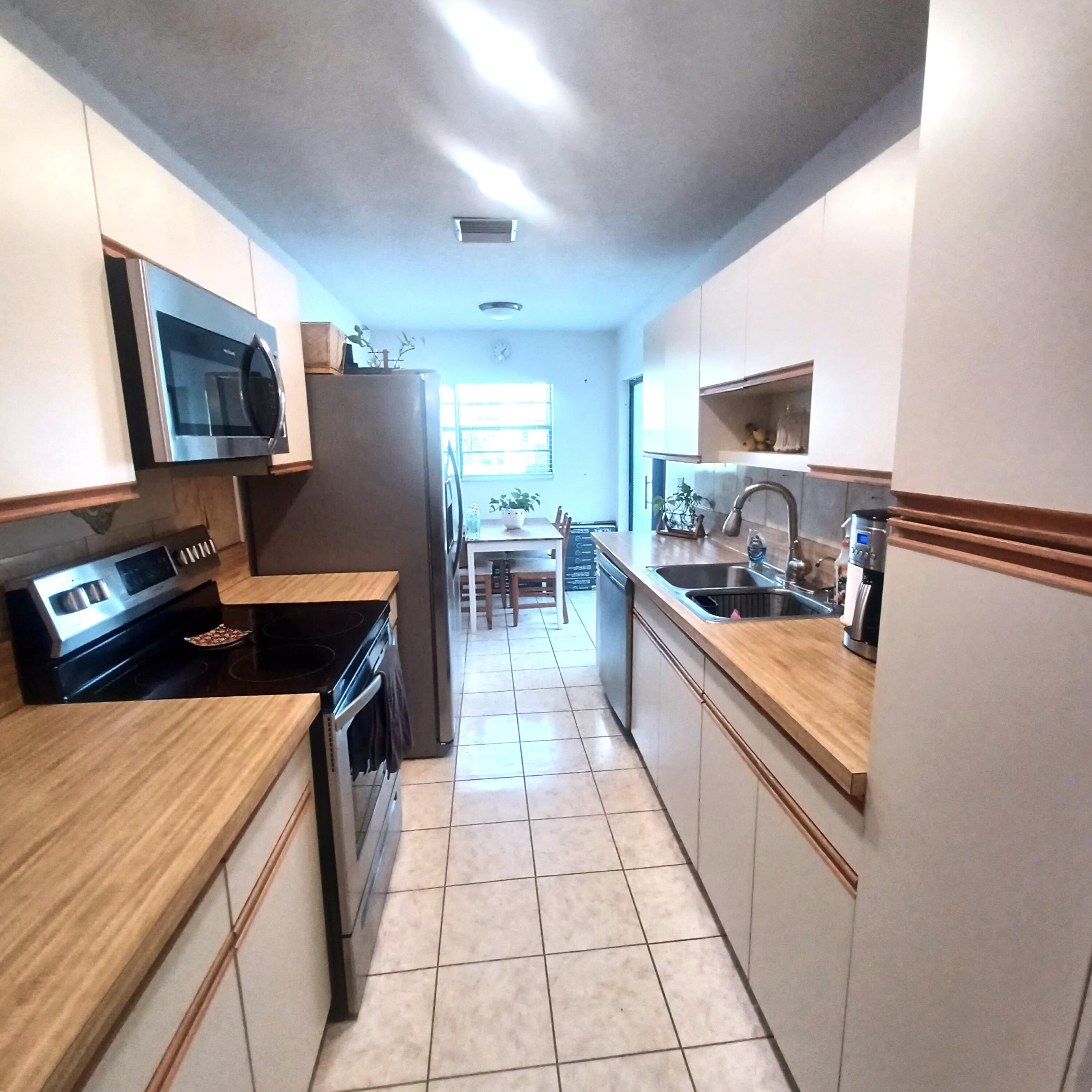 5070 Nesting Way, Unit B Delray Beach, FL 33484 - Photo 11 of 30 20250303_132538