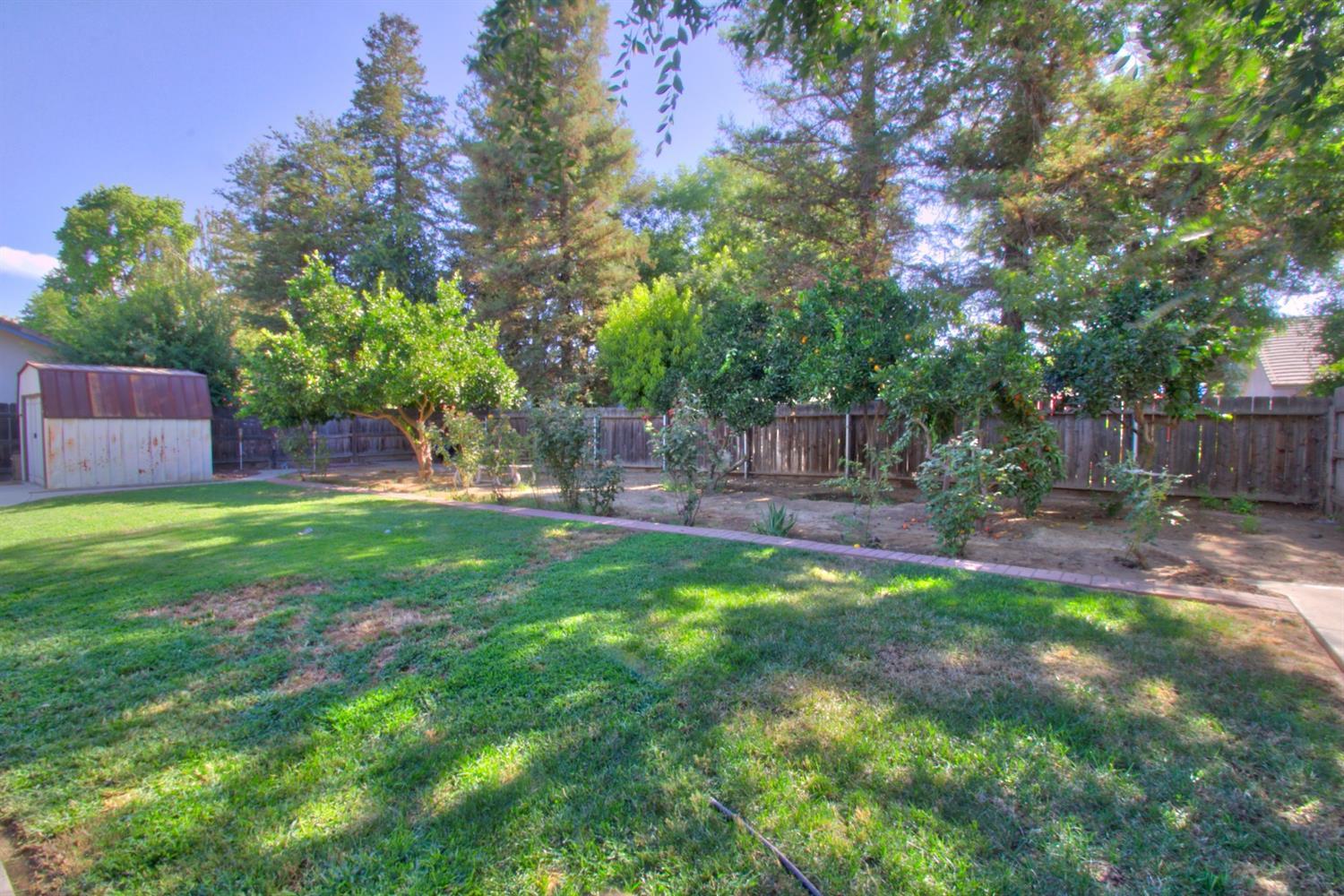429 Benjamin Court Exeter, CA 93221 - Photo 3 of 27 Additional Photo
