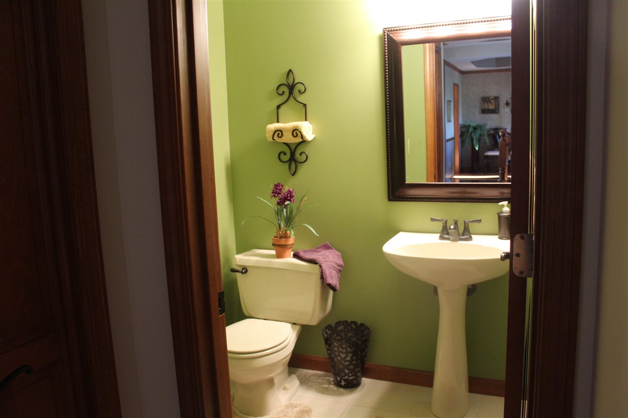 3601 South Whitney Road Selma, IN 47383 - Photo 5 of 34