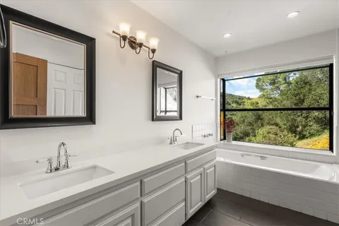 $1,500,000 | 3418 Dorothy Road, Topanga, CA 90290