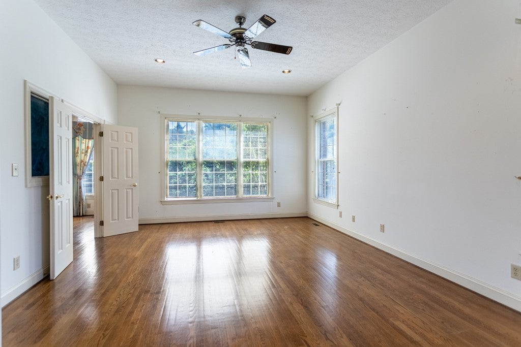 1711 Tyndall Point Road Gloucester Point, VA 23062 - Photo 28 of 53 Gallery Image 28