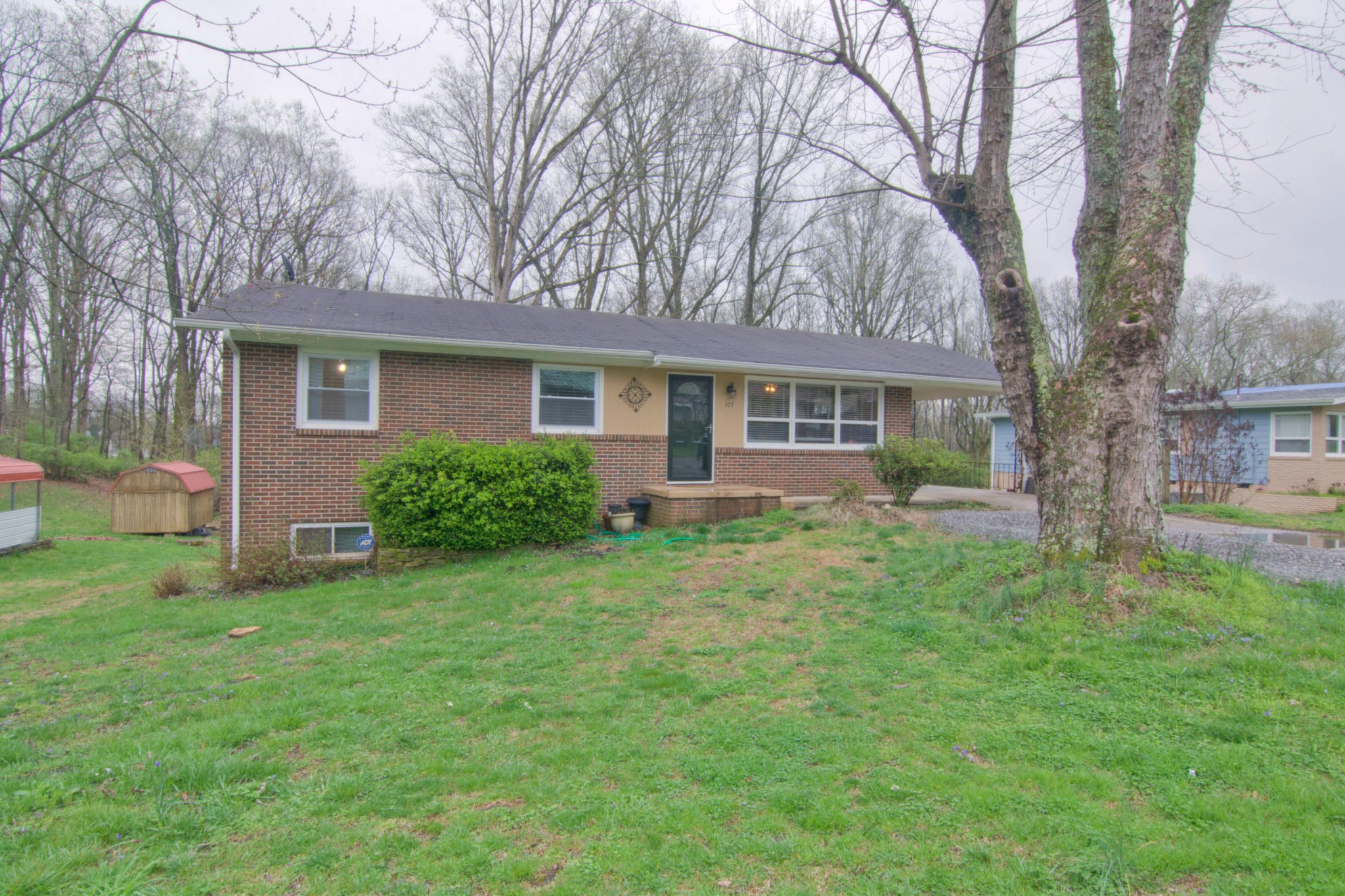 107 Wayside Road Oak Ridge, TN 37830 - Photo 1 of 26 Gallery Image 1
