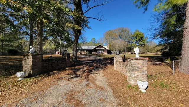 $295,000 | 4193 Muddy Springs Road, Magnolia, MS 39652