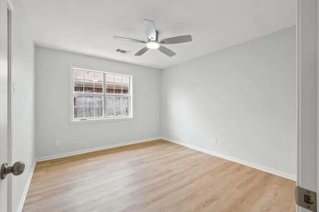 $2,300 | 1511 Leadenhall Circle, Channelview, TX 77530