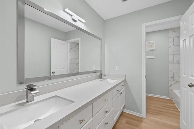 $2,300 | 1511 Leadenhall Circle, Channelview, TX 77530