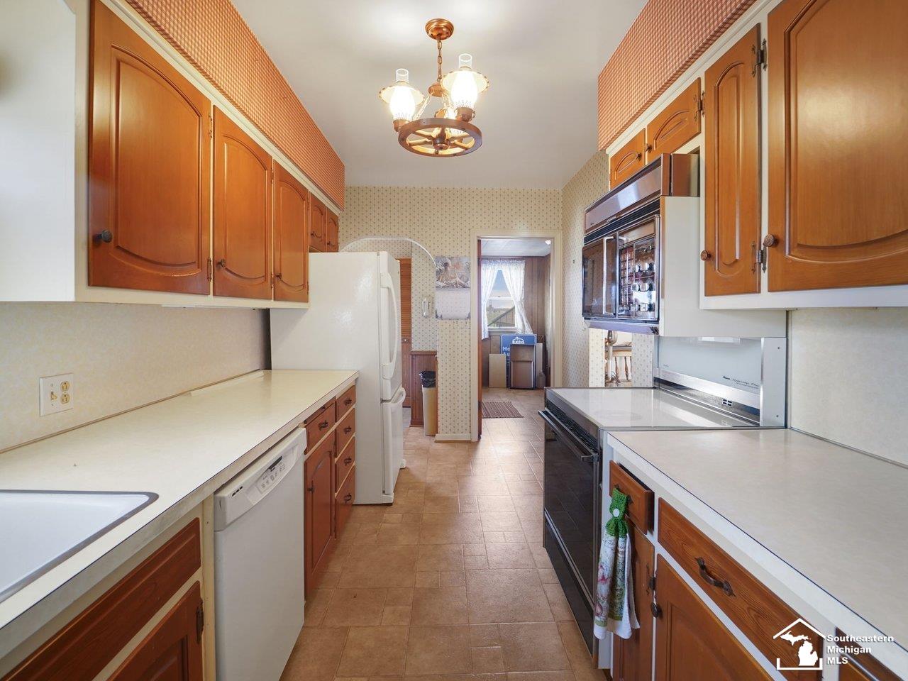 1802 M-151 Road Erie, MI 48133 - Photo 8 of 69 Gallery Image 8
