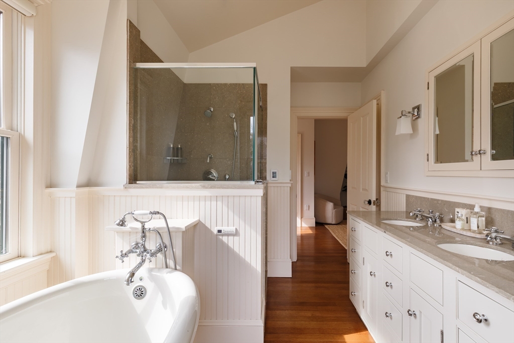 11 Avon Street, Unit 11 Cambridge, MA 02138 - Photo 13 of 22