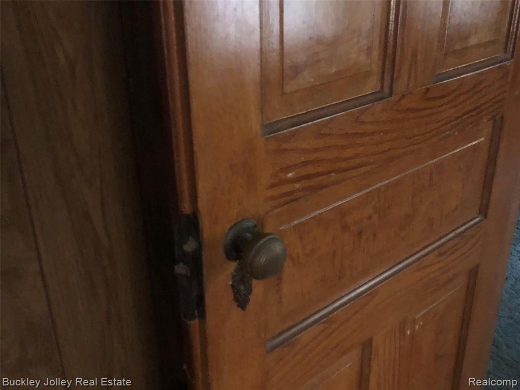 9815 Stelzer Road Howell, MI 48855 - Photo 7 of 20 Gallery Image 7