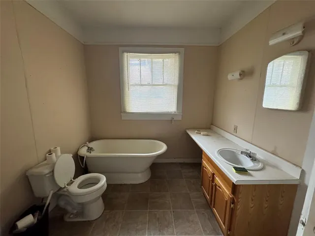 $119,900 | 100 North Files Street, Itasca, TX 76055