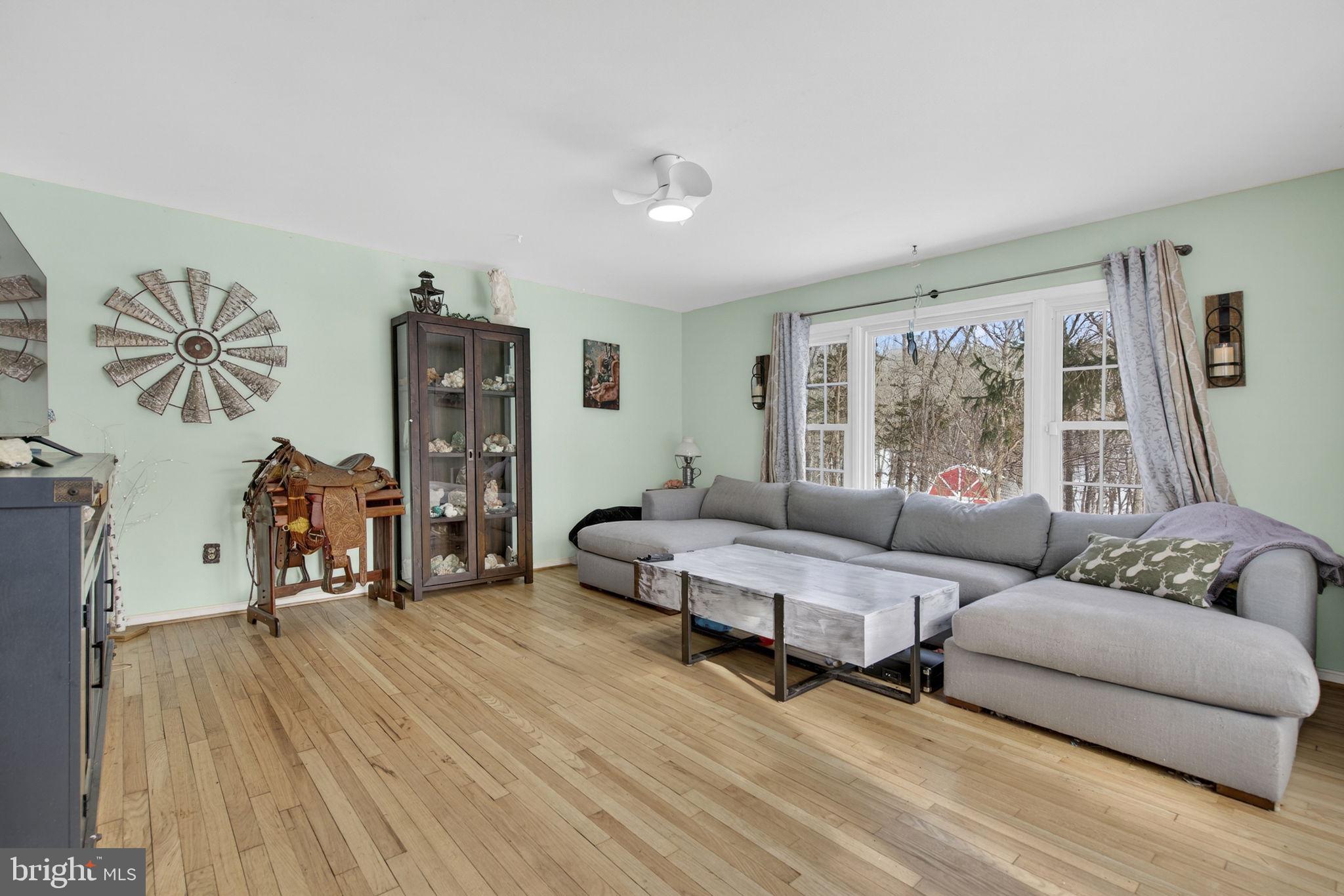 8487 Botha Road Warrenton, VA 20186 - Photo 15 of 68 Gallery Image 15