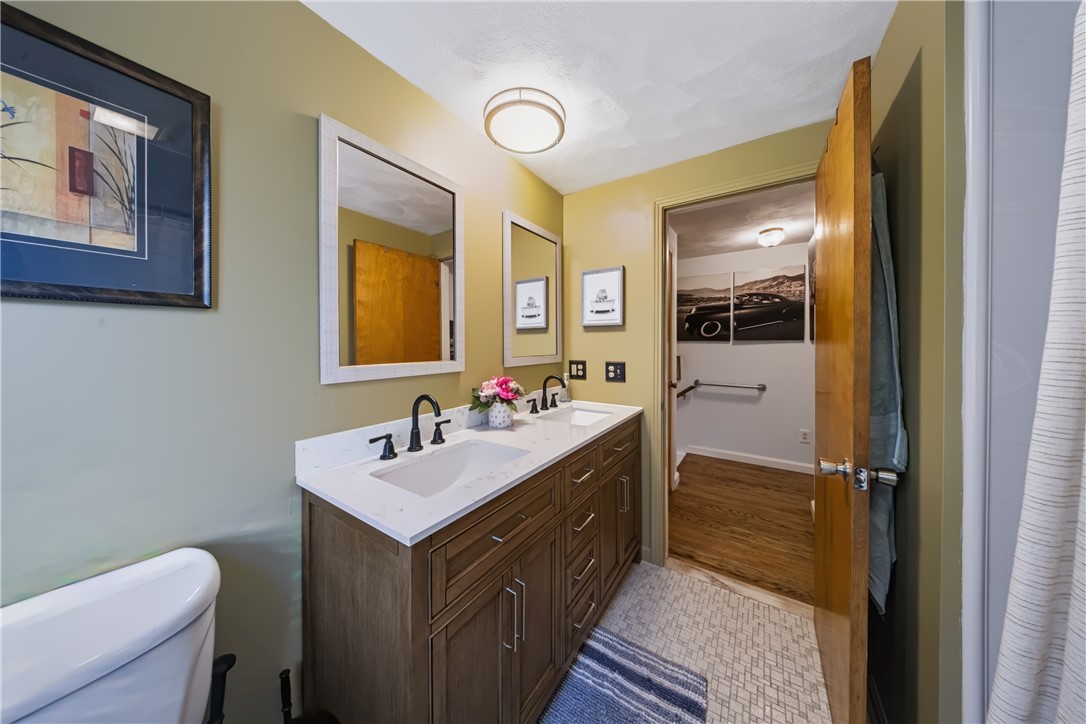 947 Copper Kettle Road Webster, NY 14580 - Photo 23 of 34 Gallery Image 23