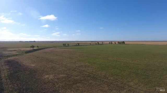 $5,200,000 | 0 Swan Road, Dixon, CA 95620