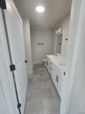 $3,990 | 4216 East Cypress Place, Oak Creek, WI 53154