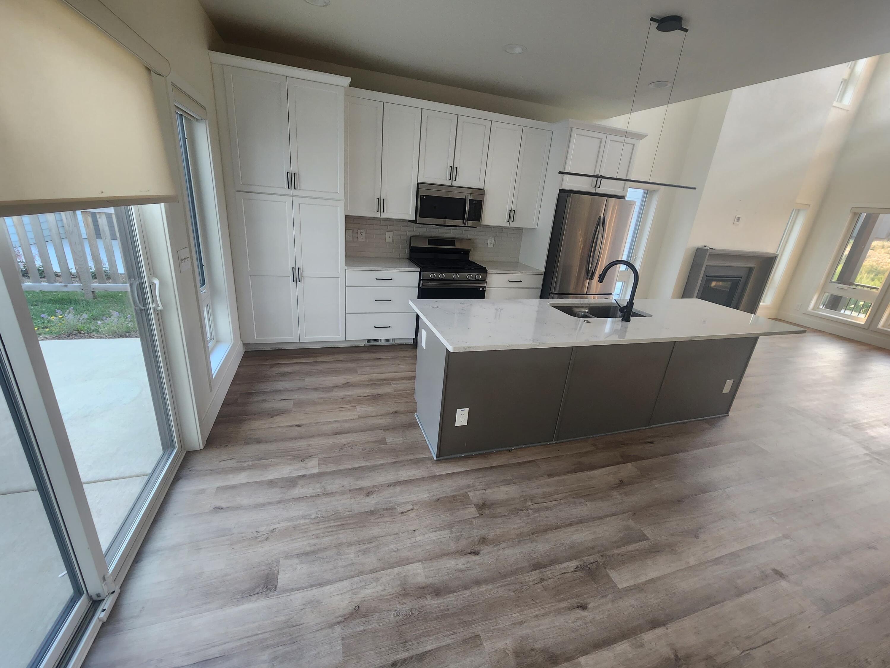 4216 East Cypress Place Oak Creek, WI 53154 - Photo 16 of 23 00bfcd96-53bf-4738-bfab-d668b1ead22a