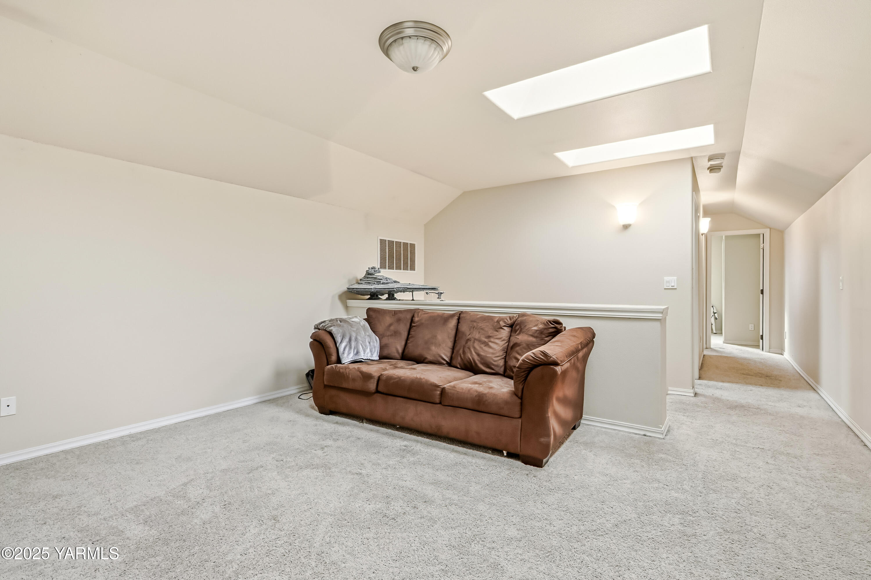 8703 Webster Avenue Yakima, WA 98908 - Photo 27 of 38 .