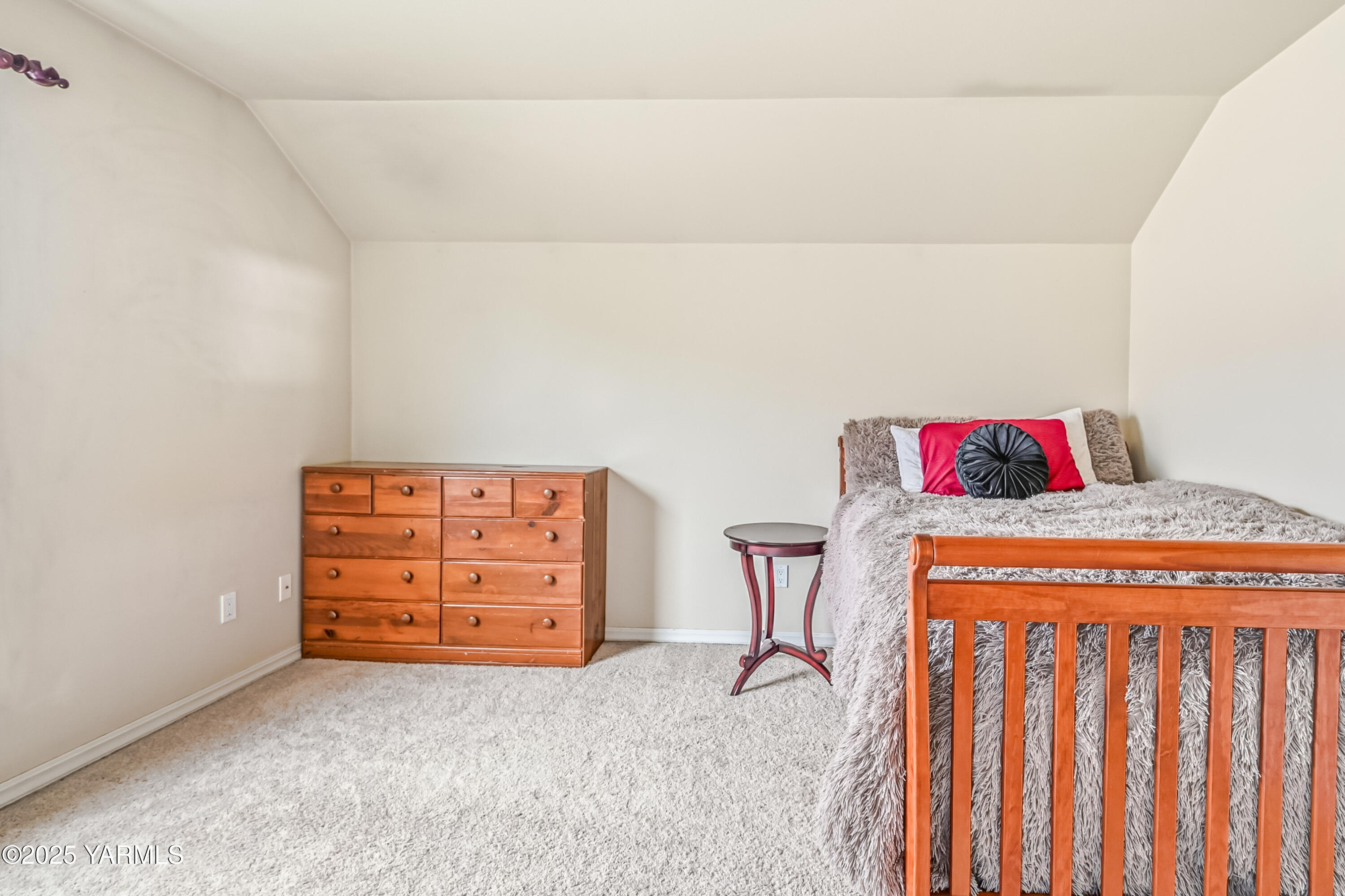 8703 Webster Avenue Yakima, WA 98908 - Photo 29 of 38 .