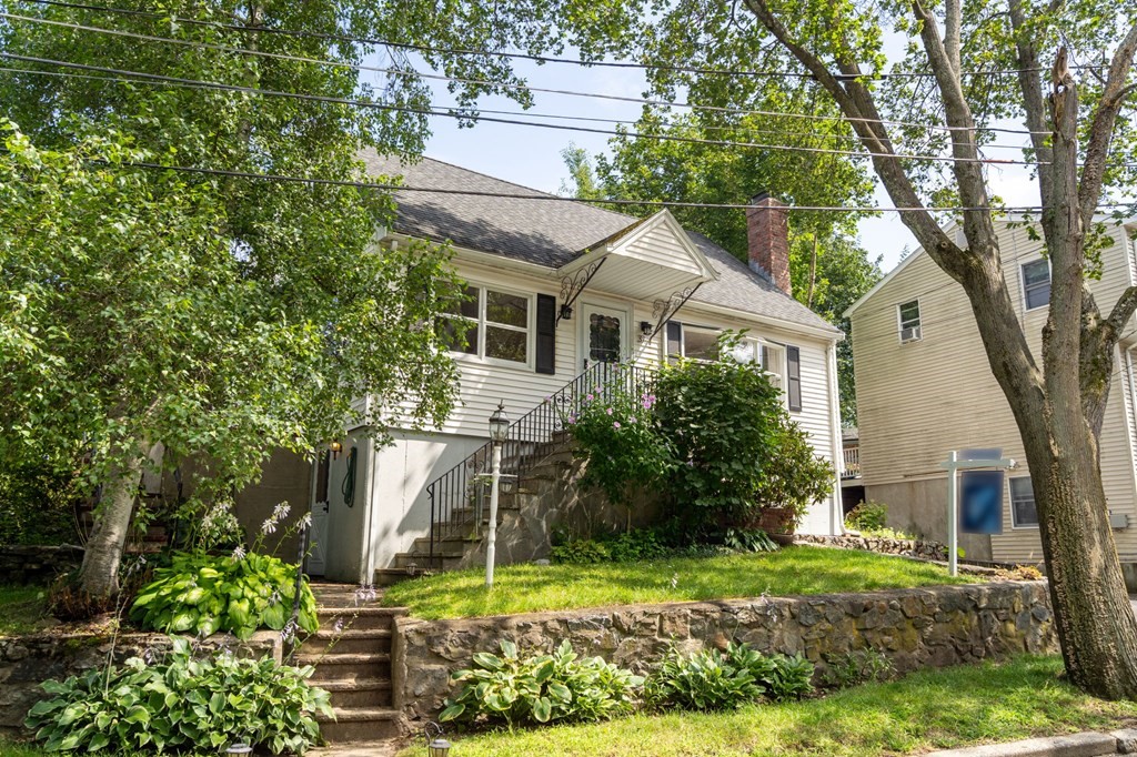37 Chandler Road Malden, MA 02148 - Photo 1 of 42 Gallery Image 1