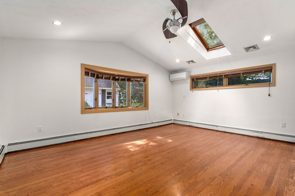 37 Chandler Road Malden, MA 02148 - Photo 17 of 42 Gallery Image 17