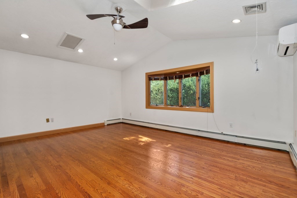37 Chandler Road Malden, MA 02148 - Photo 18 of 42 Gallery Image 18