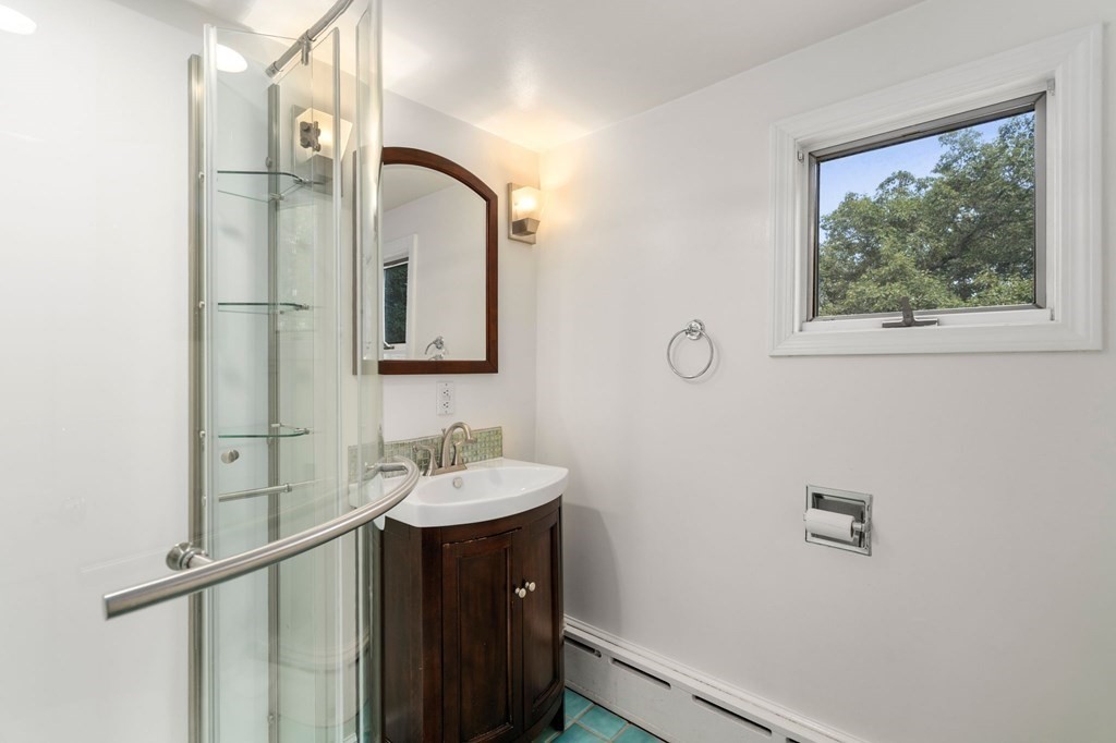 37 Chandler Road Malden, MA 02148 - Photo 25 of 42 Gallery Image 25