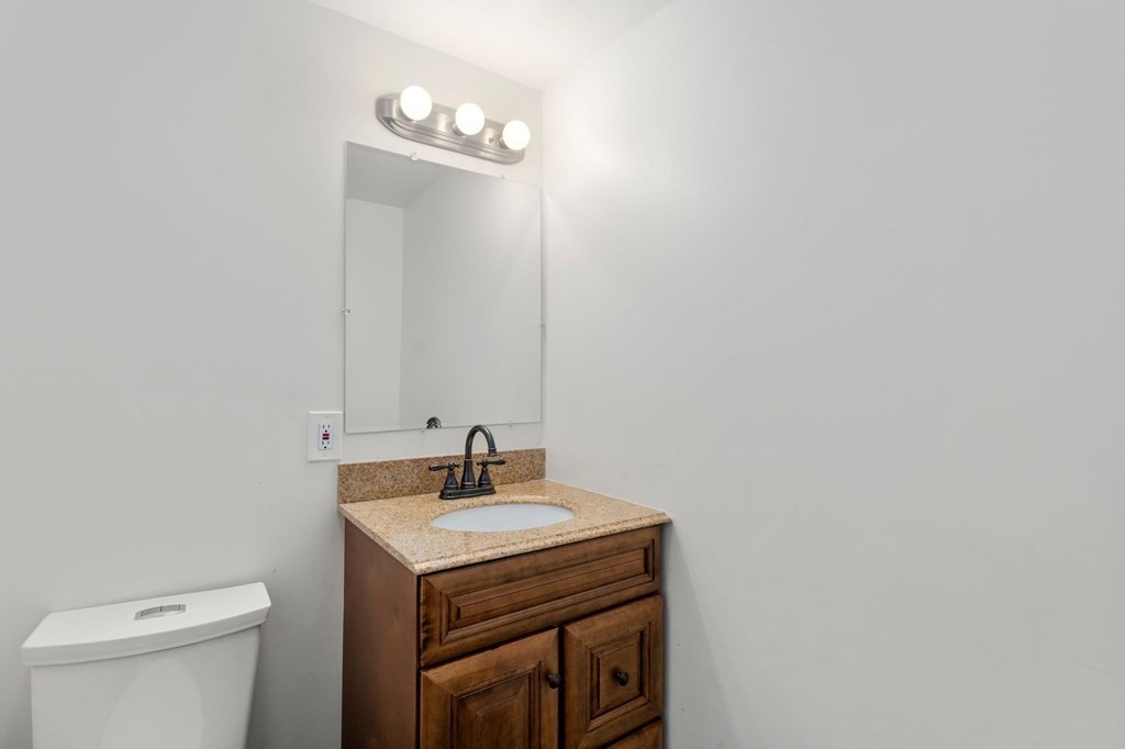 37 Chandler Road Malden, MA 02148 - Photo 28 of 42 Gallery Image 28