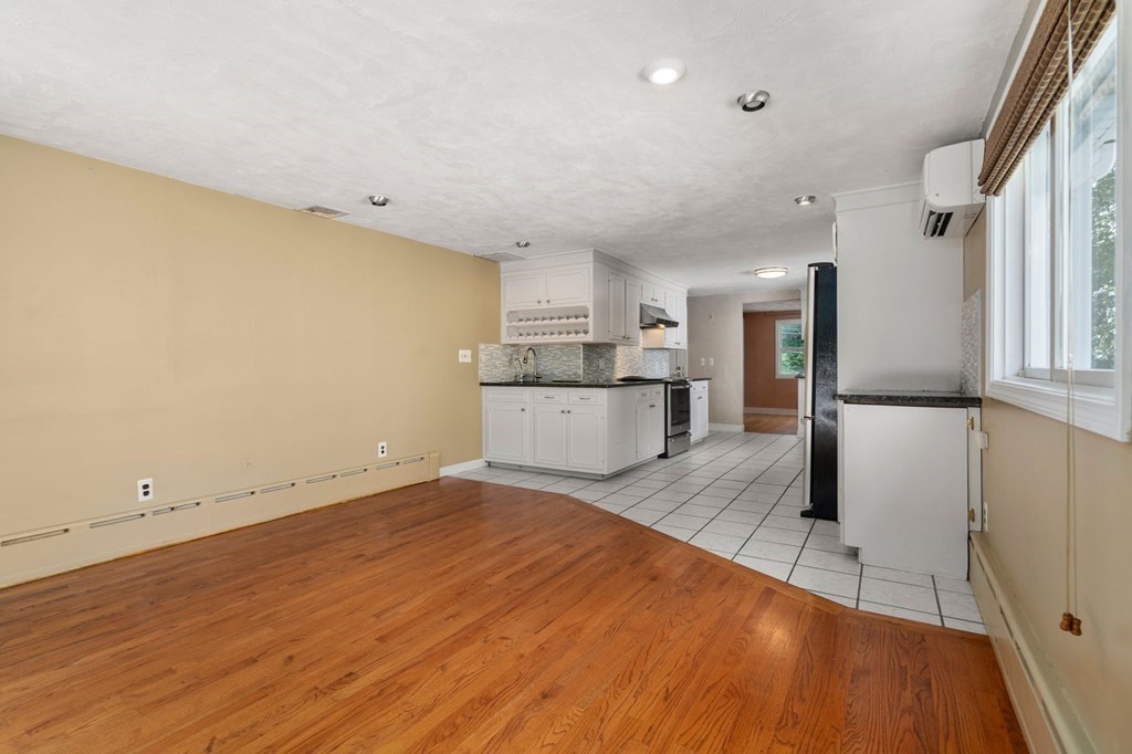 37 Chandler Road Malden, MA 02148 - Photo 7 of 42 Gallery Image 7