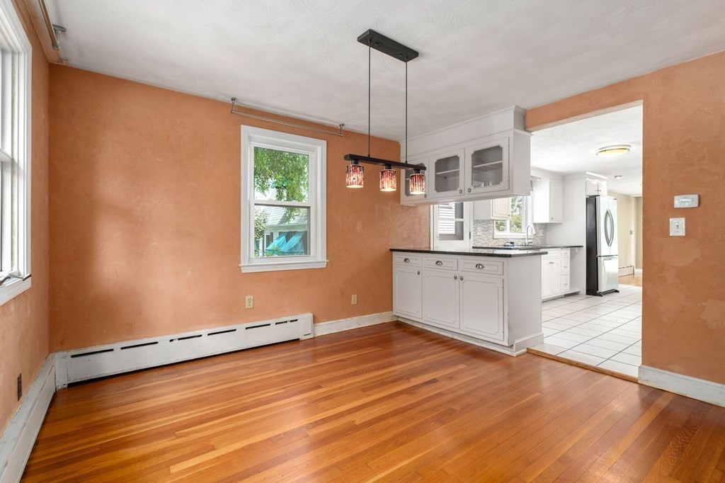 37 Chandler Road Malden, MA 02148 - Photo 9 of 42 Gallery Image 9