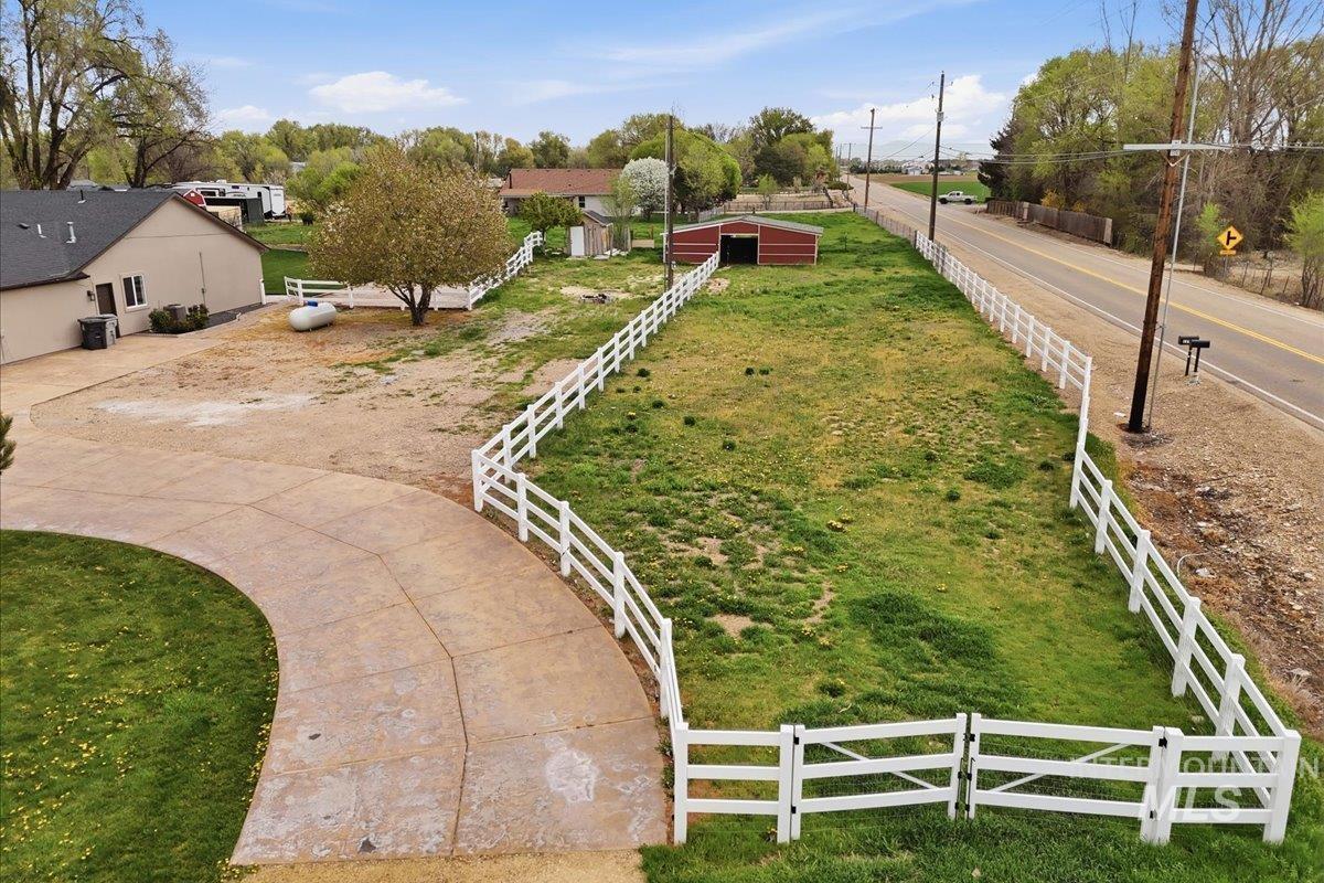 25022 Tumbleweed Road Middleton, ID 83644 - Photo 36 of 41 View of yard featuring an outbuilding