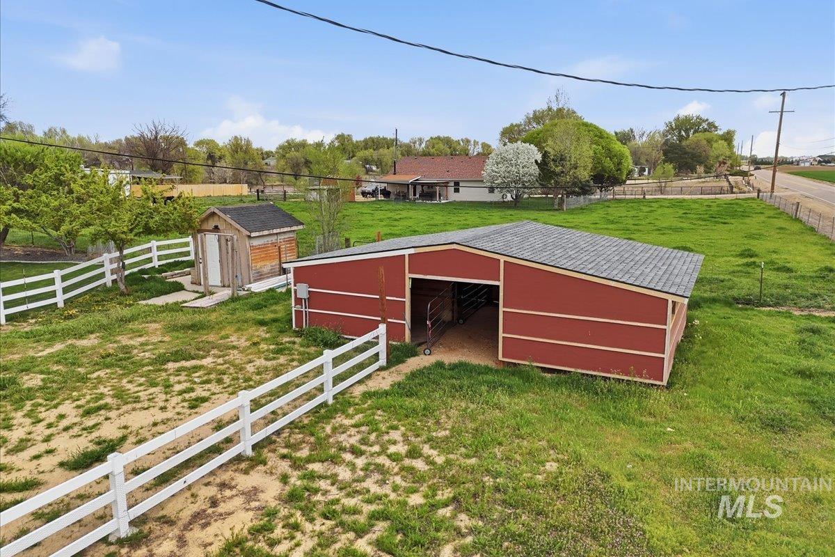 25022 Tumbleweed Road Middleton, ID 83644 - Photo 37 of 41 Stable featuring a view of countryside