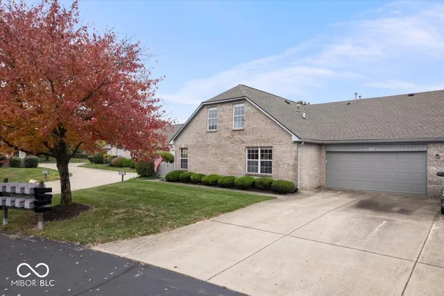 $236,500 | 5965 Quail Run Court, Indianapolis, IN 46237
