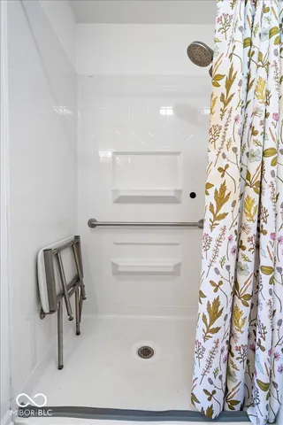 $236,500 | 5965 Quail Run Court, Indianapolis, IN 46237