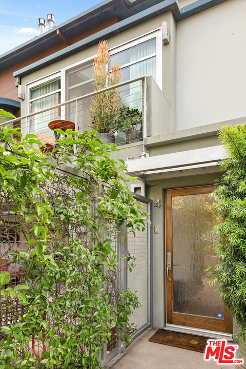 512 Brooks Avenue, Unit 4 Venice, CA 90291 - Photo 23 of 25