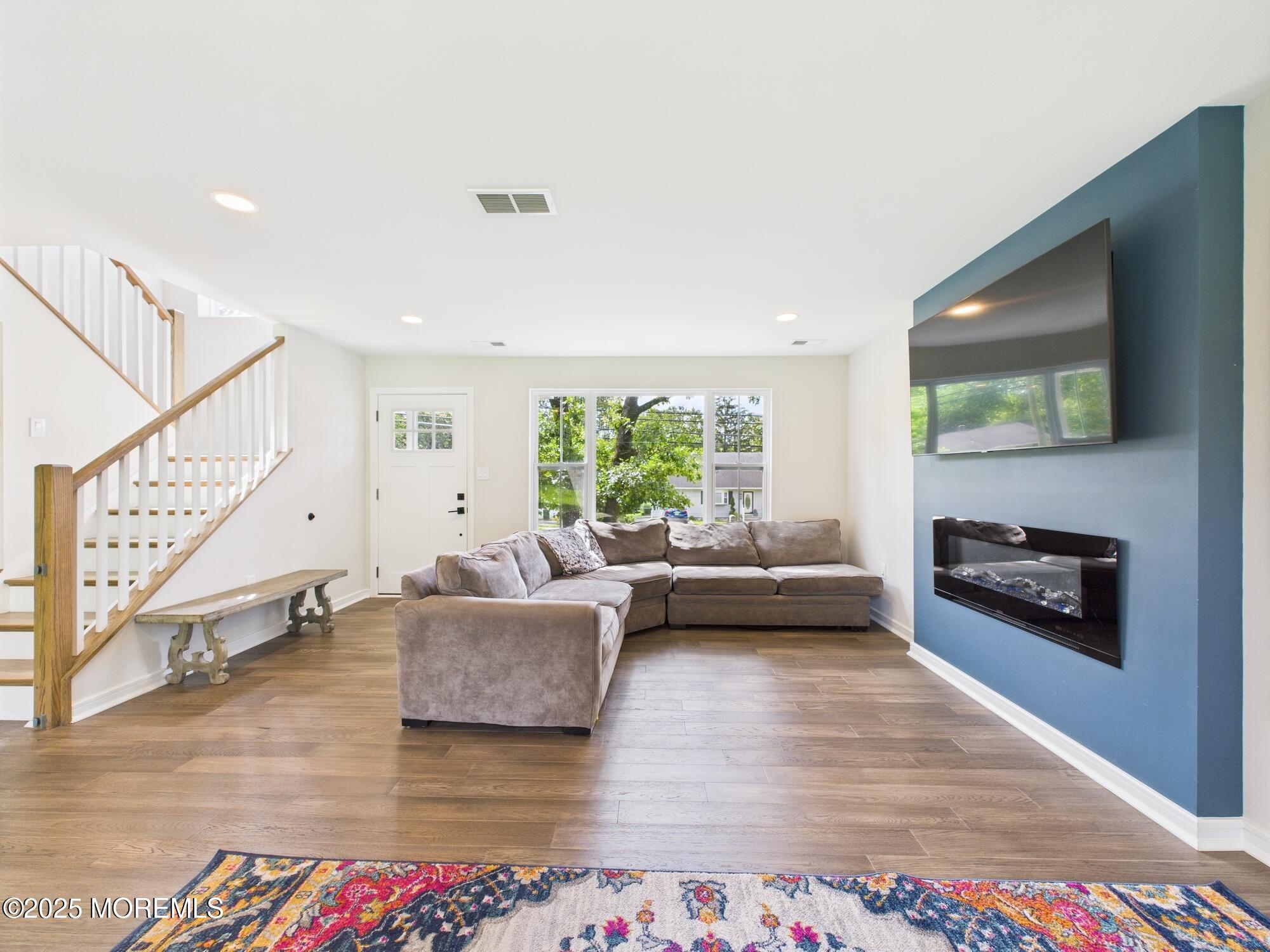 324 Aldrich Road Howell, NJ 07731 - Photo 15 of 34 CAM02856G0-PR0065-STILL003