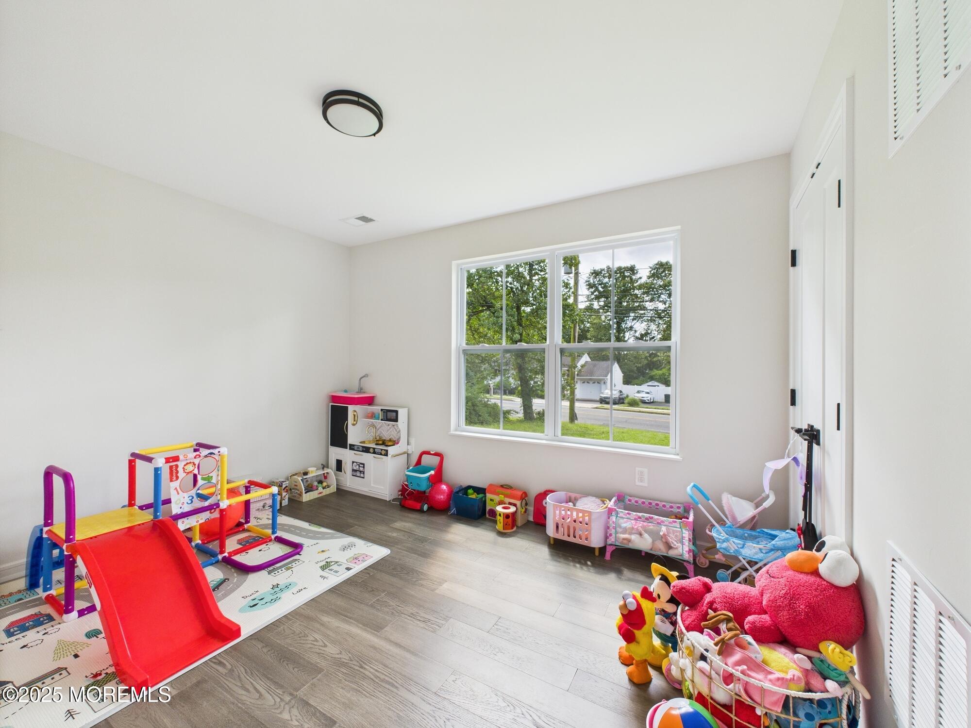 324 Aldrich Road Howell, NJ 07731 - Photo 4 of 34 CAM02856G0-PR0065-STILL016