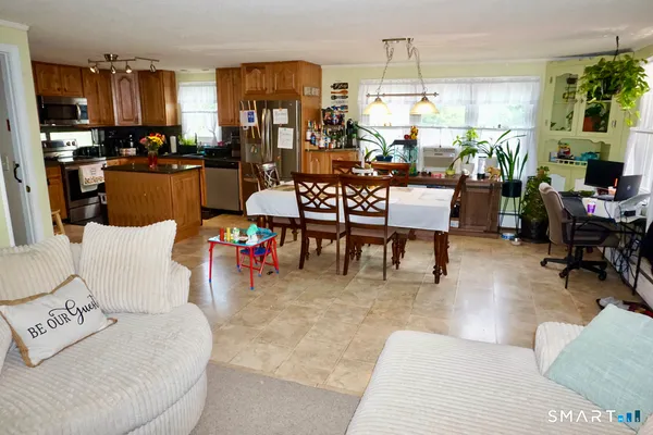 $325,000 | 33 Colt Street, New Britain, CT 06052
