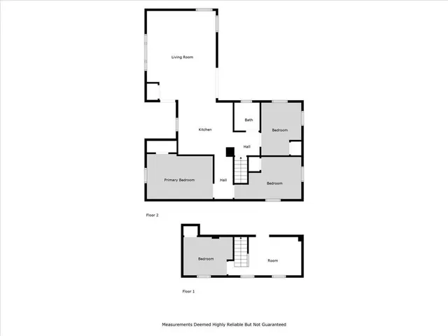 $220,000 | 5330 Northwest Waukomis Drive, Kansas City, MO 64151