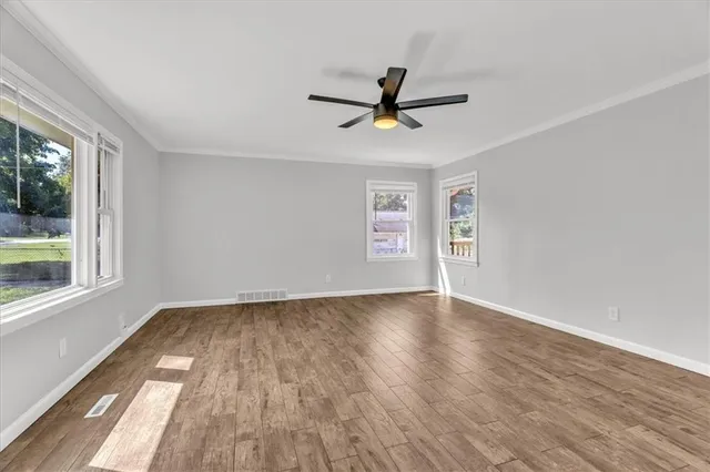 $220,000 | 5330 Northwest Waukomis Drive, Kansas City, MO 64151