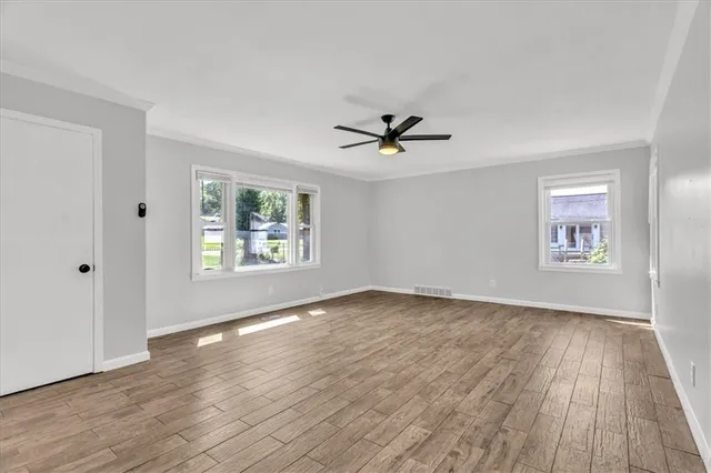 $220,000 | 5330 Northwest Waukomis Drive, Kansas City, MO 64151