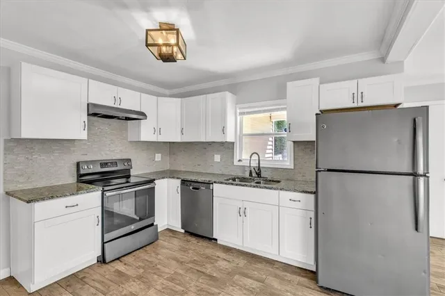 $220,000 | 5330 Northwest Waukomis Drive, Kansas City, MO 64151