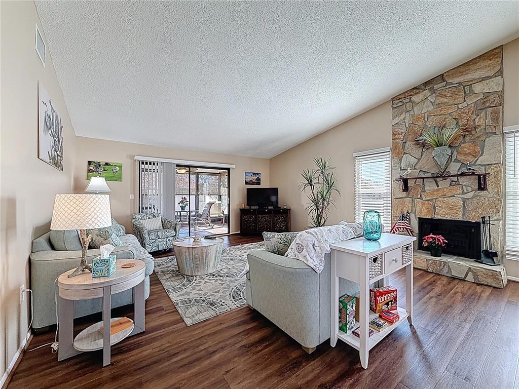 9961 Eagles Point Circle, Unit 4 Port Richey, FL 34668 - Photo 2 of 34