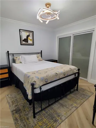 $2,500 | 975 9th Avenue South, Unit 5, Naples, FL 34102