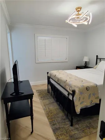 $2,500 | 975 9th Avenue South, Unit 5, Naples, FL 34102