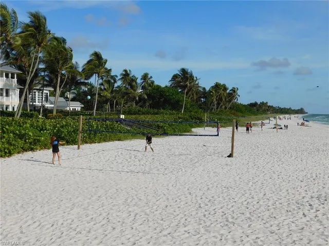 $7,000 | 975 9th Avenue South, Unit 5, Naples, FL 34102