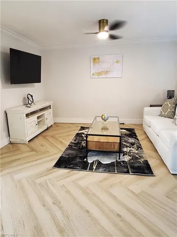 $7,000 | 975 9th Avenue South, Unit 5, Naples, FL 34102