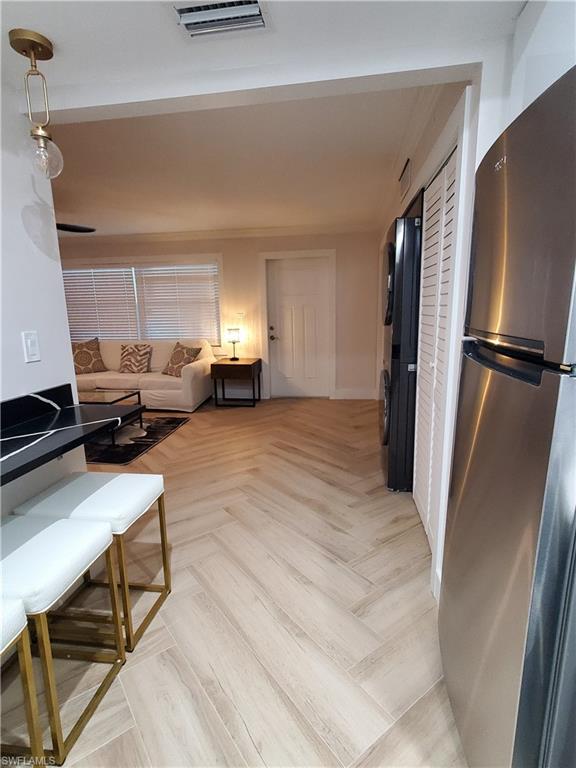 975 9th Avenue South, Unit 5 Naples, FL 34102 - Photo 5 of 19