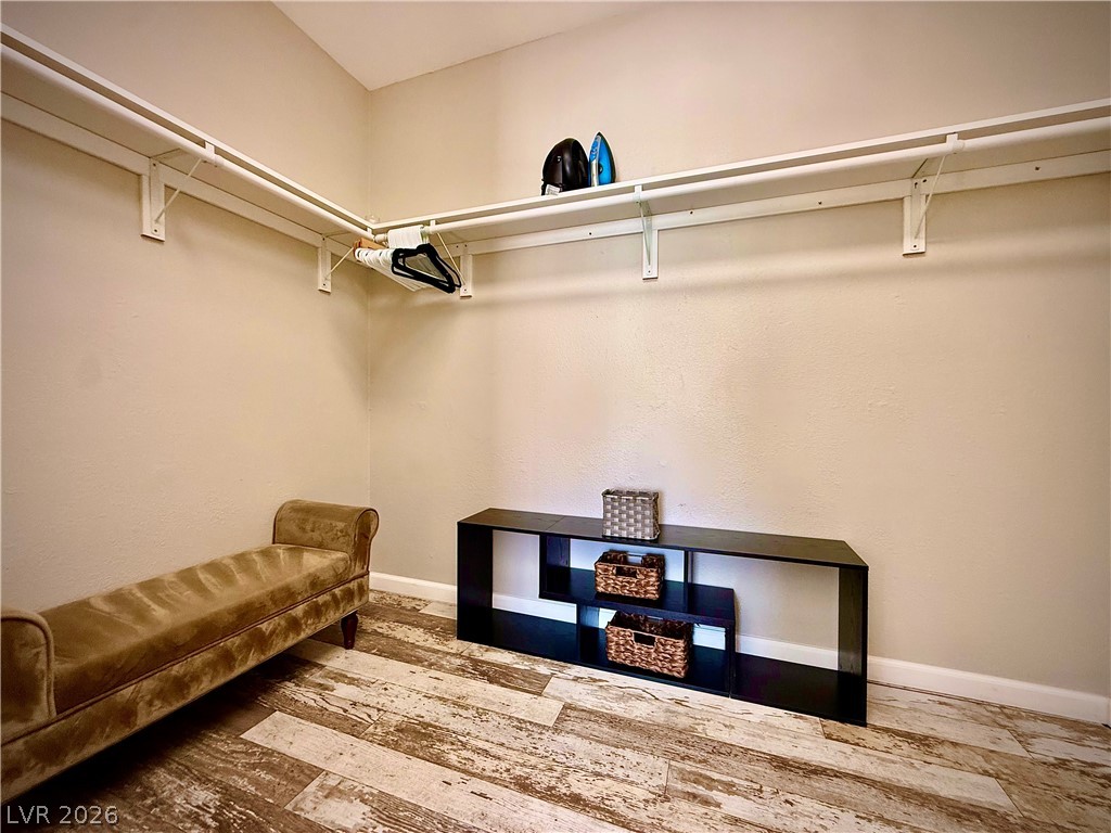 2033 Riderwood Avenue North Las Vegas, NV 89032 - Photo 13 of 19