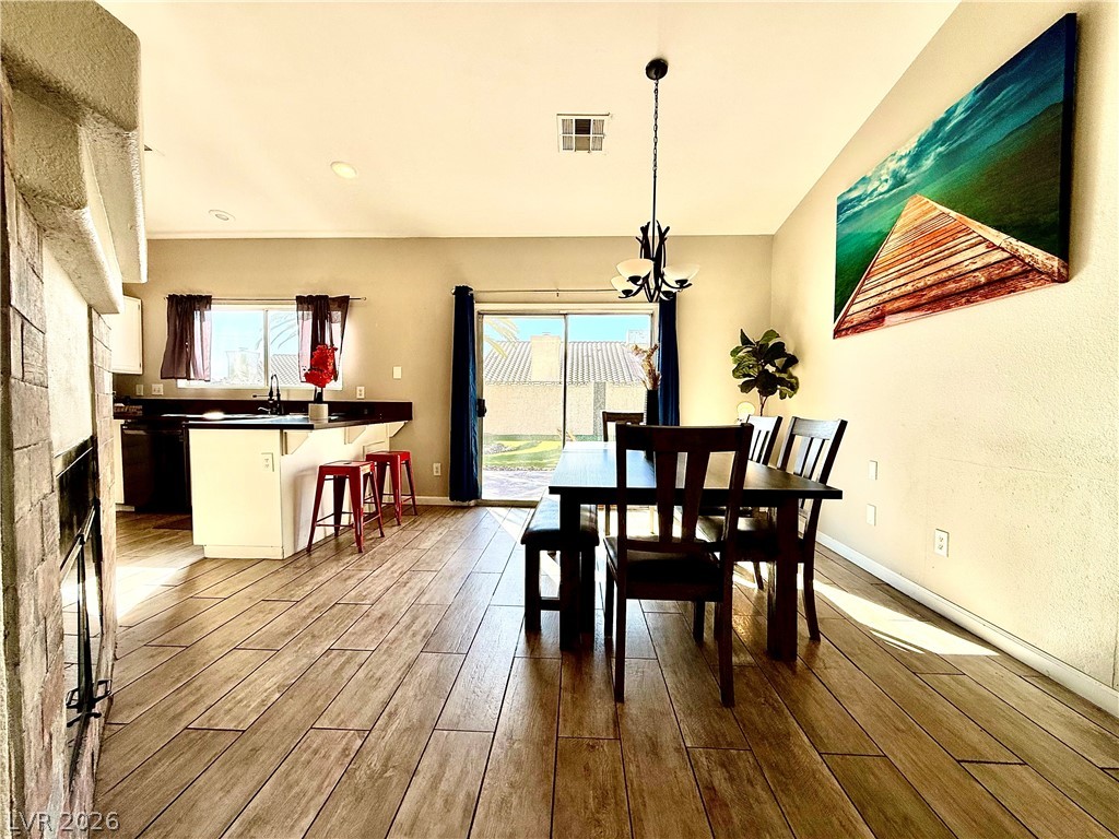 2033 Riderwood Avenue North Las Vegas, NV 89032 - Photo 6 of 19