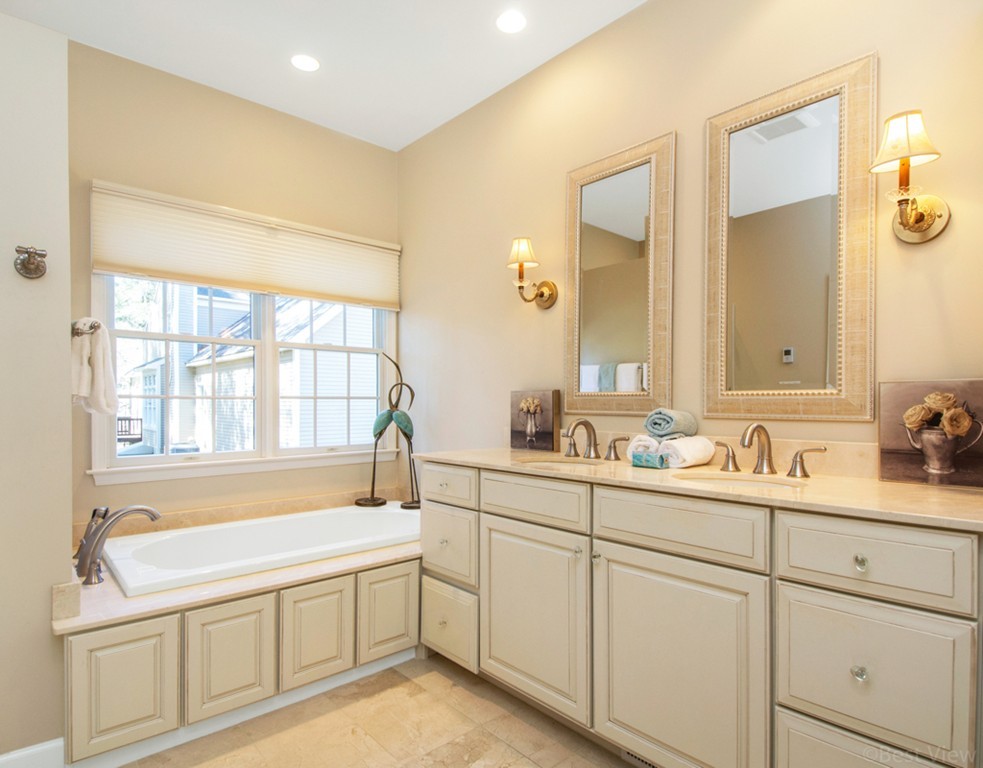 2 Arbella Road, Unit 2 Bedford, MA 01730 - Photo 13 of 24 Gallery Image 13