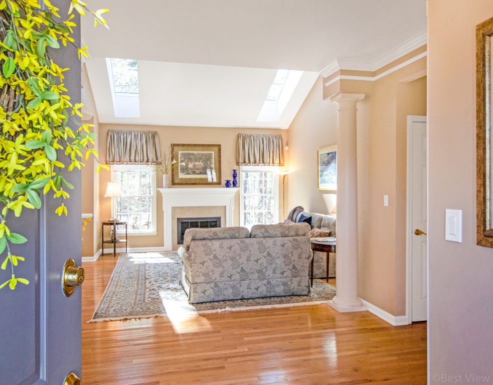 2 Arbella Road, Unit 2 Bedford, MA 01730 - Photo 3 of 24 Gallery Image 3