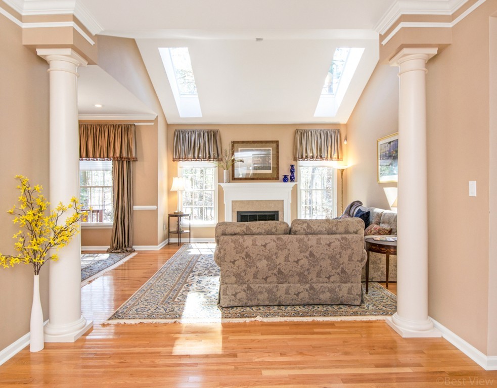 2 Arbella Road, Unit 2 Bedford, MA 01730 - Photo 4 of 24 Gallery Image 4